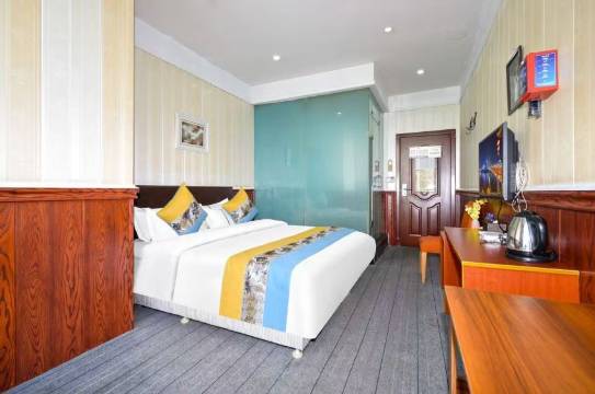 重庆瑞洁商务宾馆(沙坪坝万达广场店)