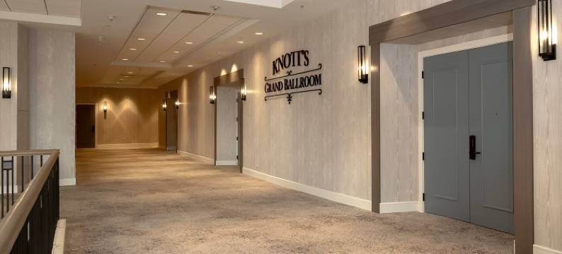 纳氏草莓园酒店(Knott's Hotel)图片