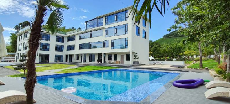 青禾Courtyard・无边泳池・星空竹海・茶园日落・亲子理想度假美宿图片