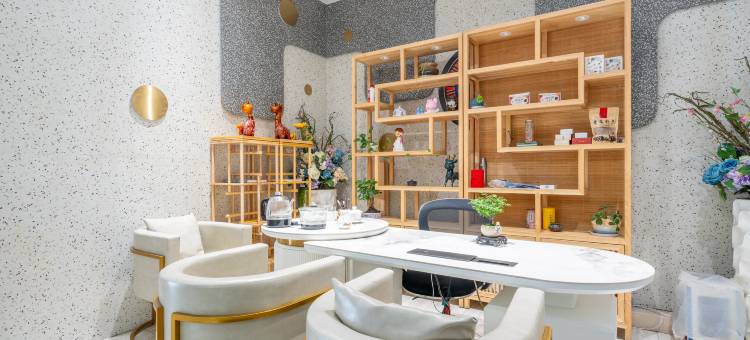 柏曼酒店(昆明人民东路店)图片