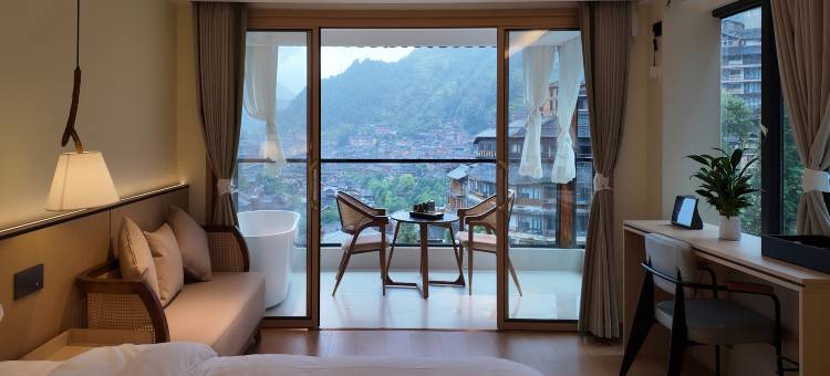 千户博悦·360°全景悬崖酒店(西江千户苗寨店)图片