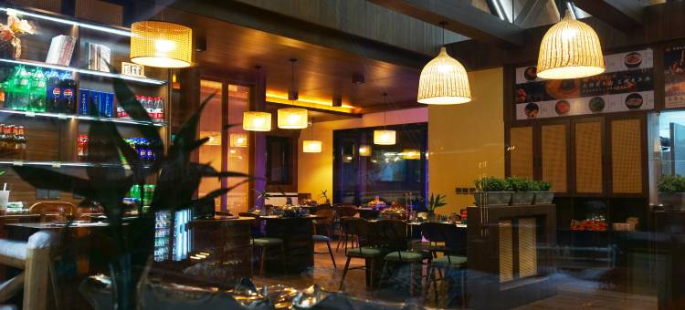 喀纳斯禾木山庄图片