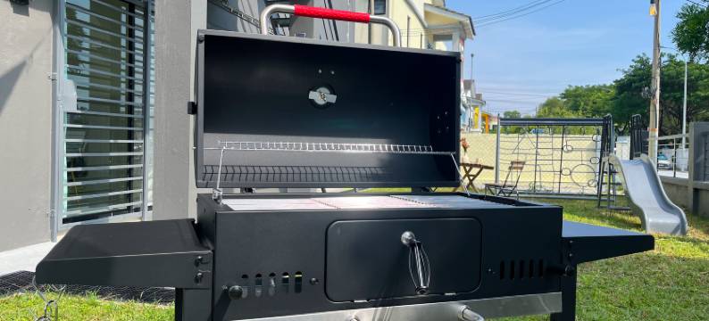 Corner House Puchong 18 pax BBQ Kid Friendly图片