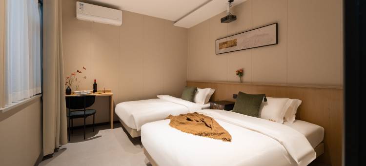 柒朵花舍·民宿酒店(洛邑古城十字街店)图片