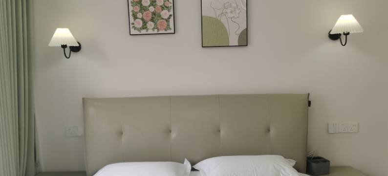 开封上岸民宿(万岁山武侠城店)图片