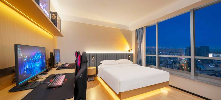 和光玩家国度H·ROG电竞酒店(成都双流机场海滨城购物中心店)图片