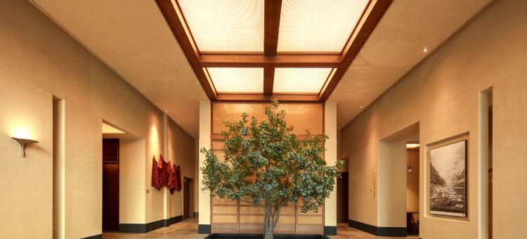 温州南站银泰百货亚朵酒店图片