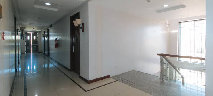 圣费尔南多布利斯酒店-邦板牙市(Bliss Hotel San Fernando Pampanga City)图片