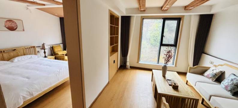 逺山霁月民宿图片