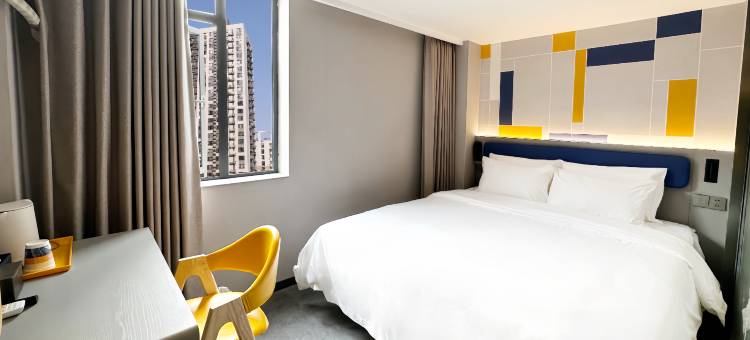 7天酒店(武汉江汉路步行街亚洲心脏病医院店)图片