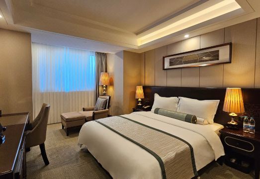 Yarrow Hotel Hotel Overview