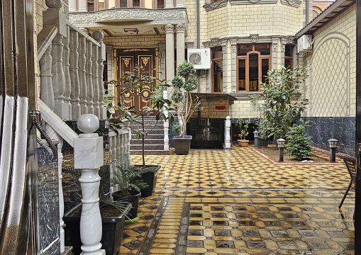 Hotel Sharq Hotel Overview