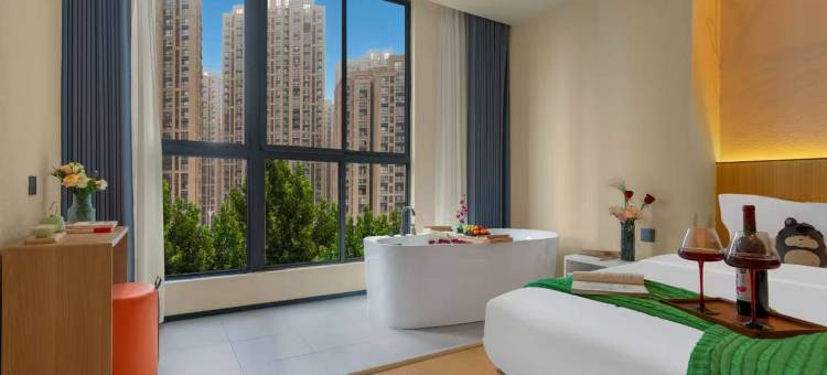 龙猫精灵酒店(建筑科技大学李家村地铁站万达广场店)图片