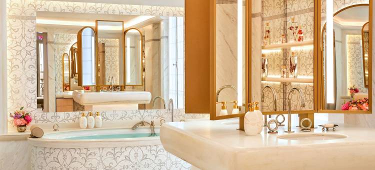 巴黎雅典娜广场酒店(迪奥水疗中心)(Plaza Athénée Paris & Dior Spa)图片