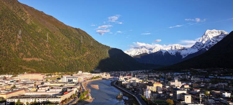 波密云边·PureSoul观雪山胜景森景秘境·空中花园270度全景酒店图片