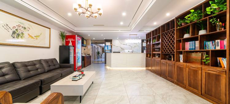 艺龙瑞云酒店(济南万虹广场店)图片