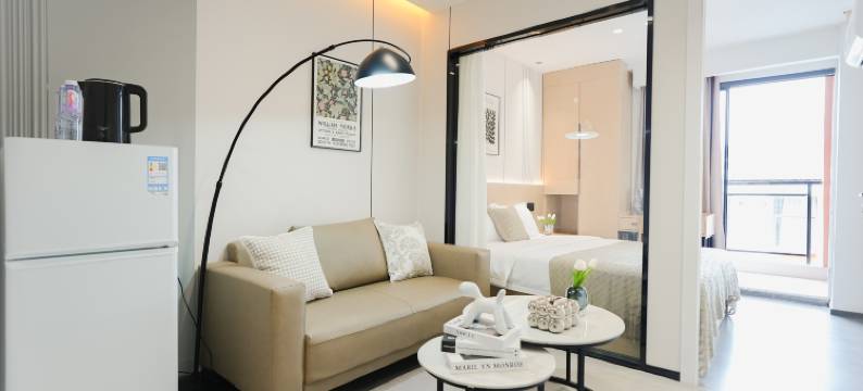 梵希轻奢公寓(宝安机场平峦山地铁站店)图片