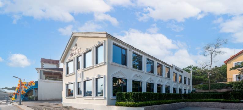 贝尔·读海星宸酒店(青岛八大关第三海水浴场店)图片