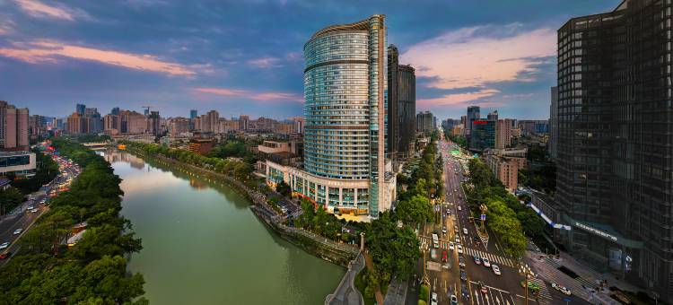 成都天府广场华西坝地铁站亚朵酒店图片