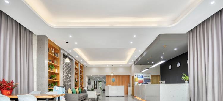 尚客优精选酒店(杭州滨江宝龙伟业路地铁站店)图片