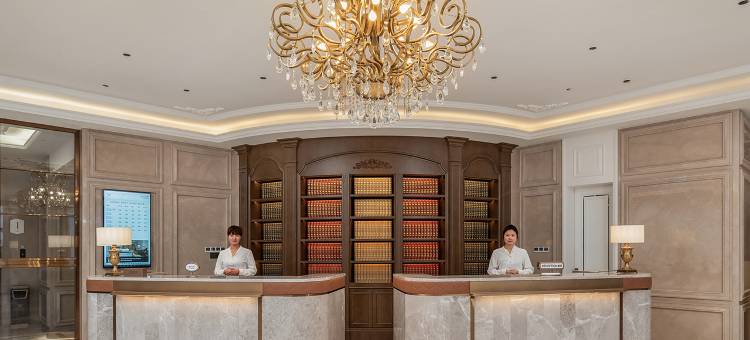 维也纳国际酒店(扬州江都奥莱广场店)图片