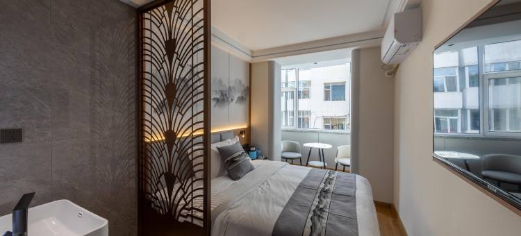 云上草原酒店图片