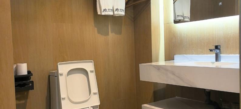 鹤山活力酒店(鹤山大润发店)图片