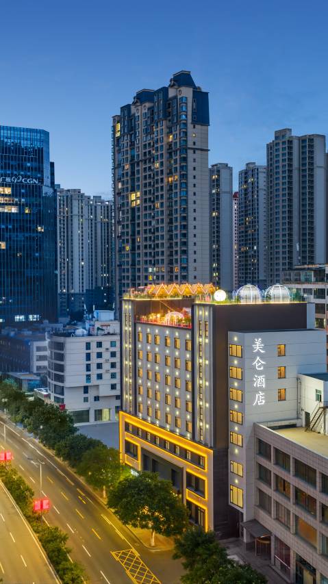 兰州高铁西站七里河大桥美仑酒店图片