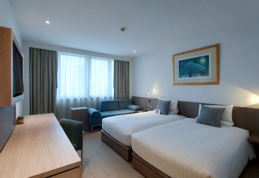 Novotel Bangkok Bangna Hotel Overview