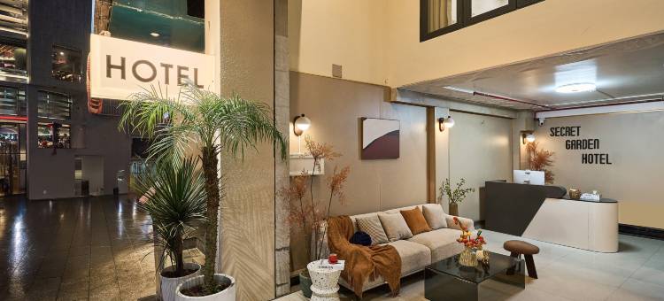 潘西隆秘密花园酒店(Urban B)(Secret Garden Hotel Phan Xich Long by Urban B)图片