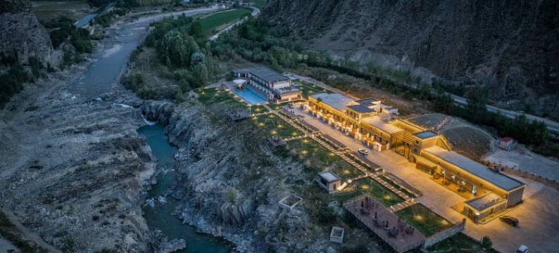 星草云栈阔克苏野奢营地图片