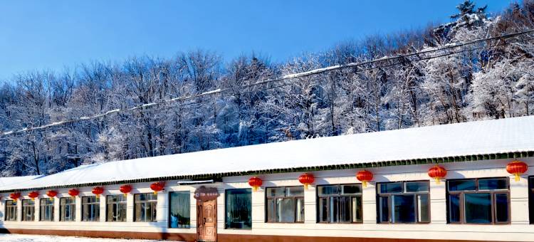 花筑·栖禧民宿(雪谷风景区店)图片