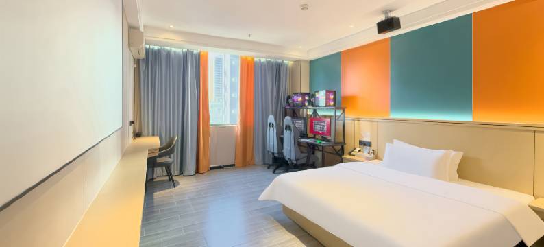 轻叶电竞民宿(水东街店)图片