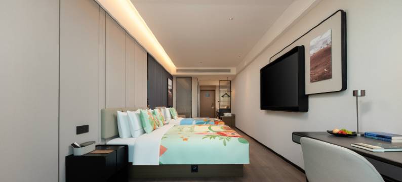 昆明官渡龙湖时代金融中心亚朵酒店图片