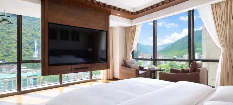 马尔康罗布林卡酒店图片