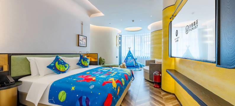 凡里FUNLIST酒店(哈尔滨中央大街圣索菲亚教堂店)图片