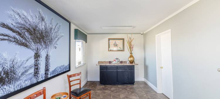 Townhouse Barstow On Historic Route 66 CA  I 15图片