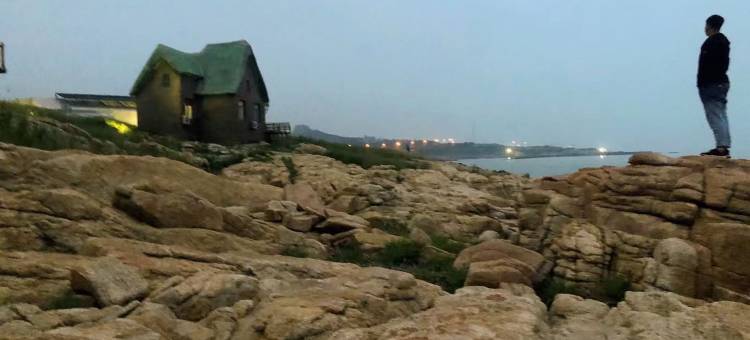 金石湾童话海草房疗愈庄园(西霞口神雕山野生动物世界店)图片