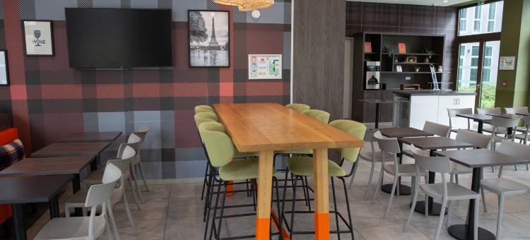 巴黎北奥贝维利埃易捷酒店(easyHotel Paris Nord Aubervilliers)图片