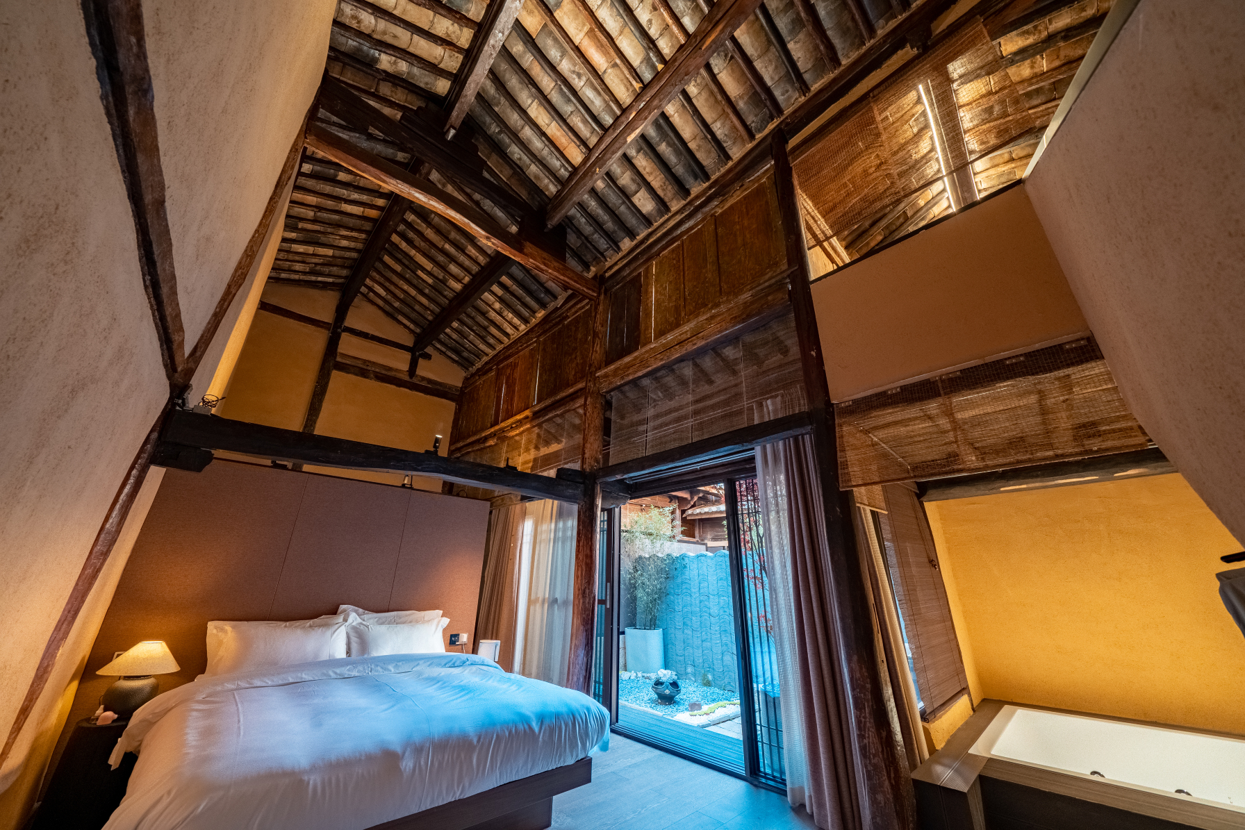 Tutu Boutique HomestayHotel Overview