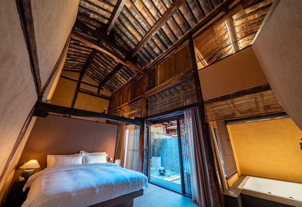 Tutu Boutique HomestayHotel Overview