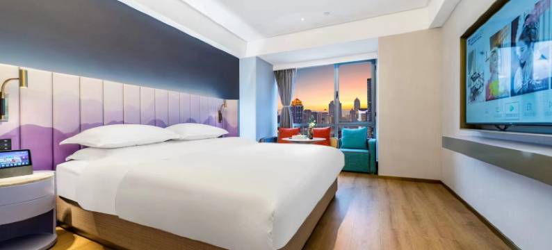 漫鹿CC酒店(省骨科医院地铁站店)图片