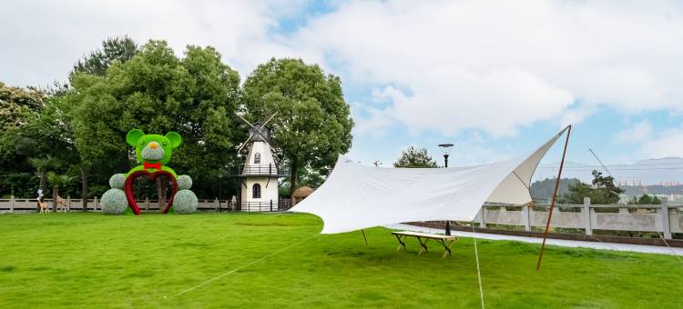 花筑·漫山红庄园图片