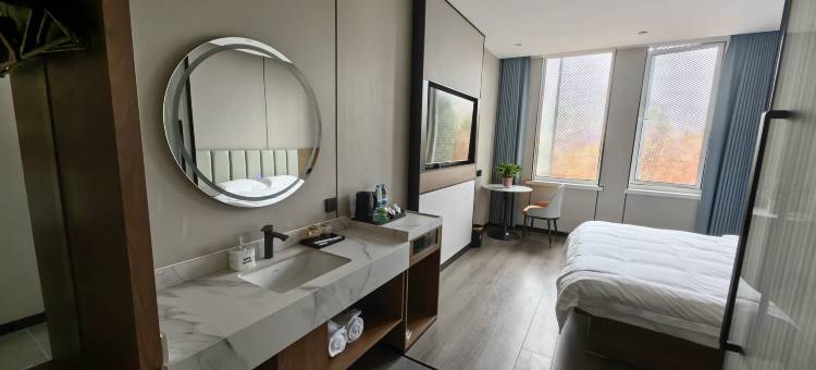 贝壳酒店(南京江宁大学城交院地铁站店)图片