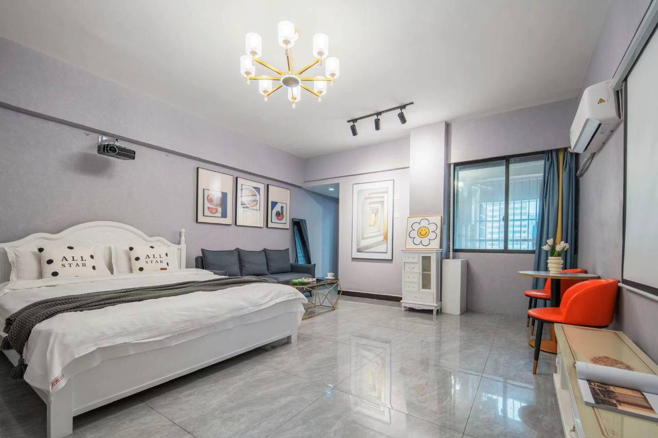 自由空间公寓(长沙五一广场店)