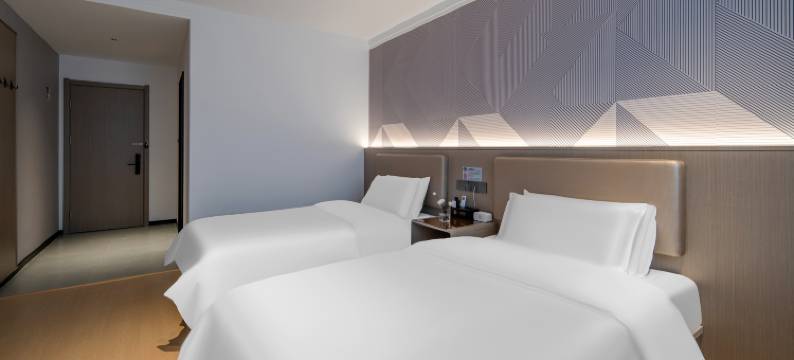 融禧酒店(石家庄铁道大学义堂地铁站店)图片