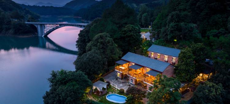那山那水·森林营地图片