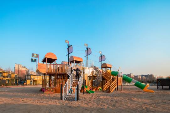 沙滩乐园轻居(汤山国际沙排体育公园店)