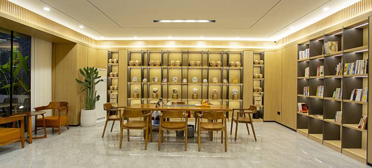 玉见酒店(西双版纳景洪勐泐大佛寺店)图片