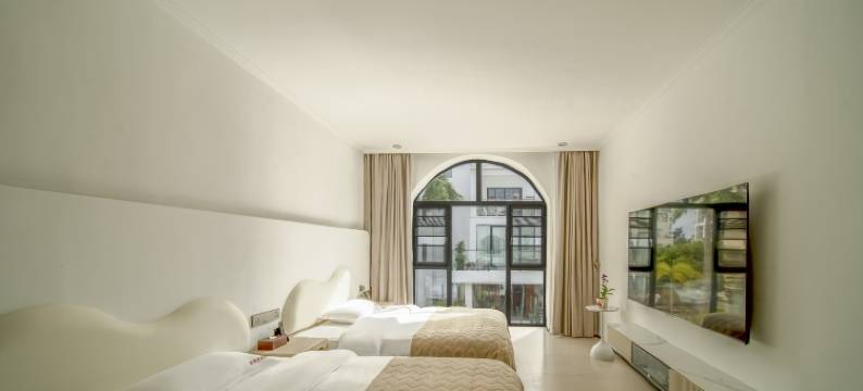 Cloud House ·云卷花舍·庄园民宿(北海银滩国际客运港店)图片